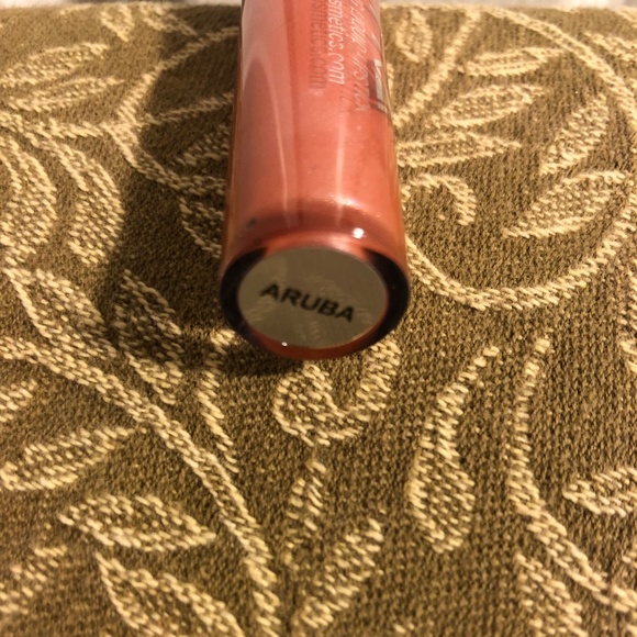 OFRA Long Lasting Liquid Lipstick ARUBA - Picture 2 of 3